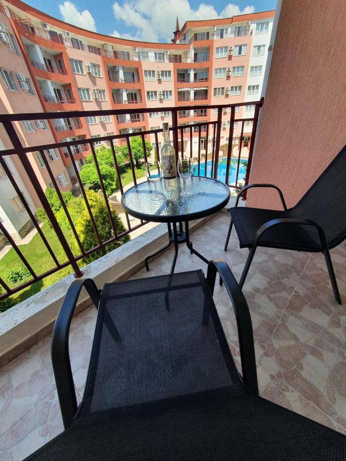 Apartman Ttt 부르가스 외부 사진