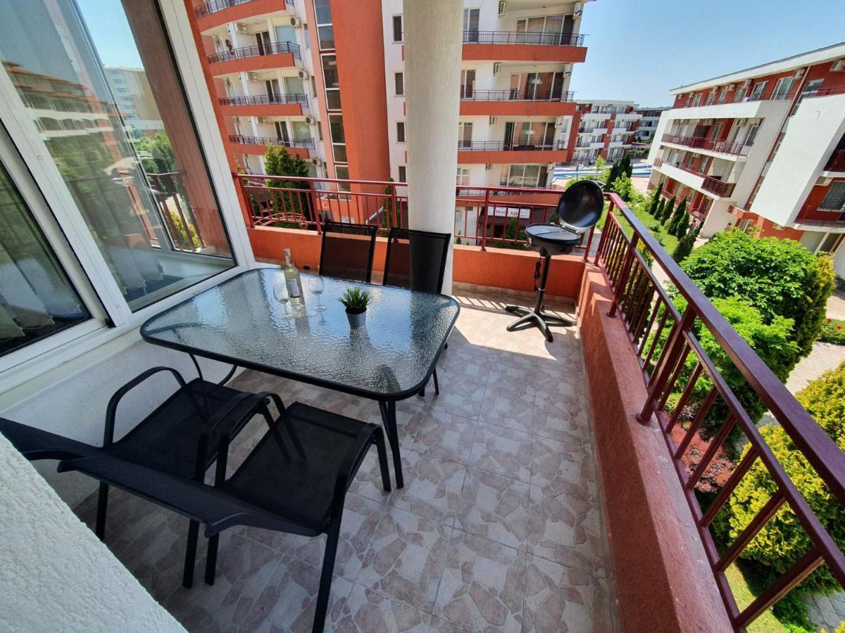Apartman Ttt 부르가스 외부 사진